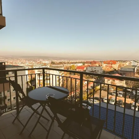 Zorilor View Apartmán *